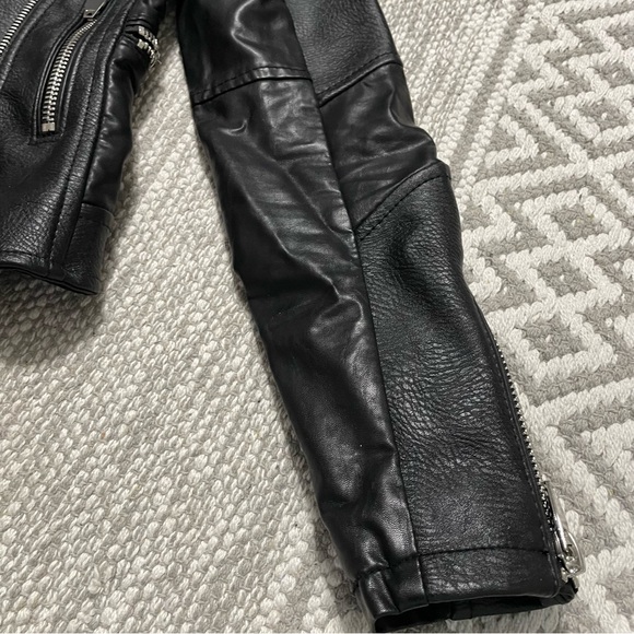 Blank NYC Women’s Faux Leather Black Moto Jacket Size XS - Picture 14 of 15